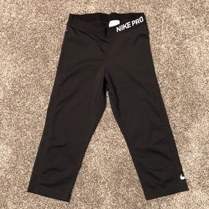 Nike Pro Athletic Capri Pant